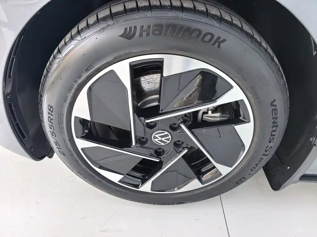 Volkswagen ID.3 — миниатюра 10