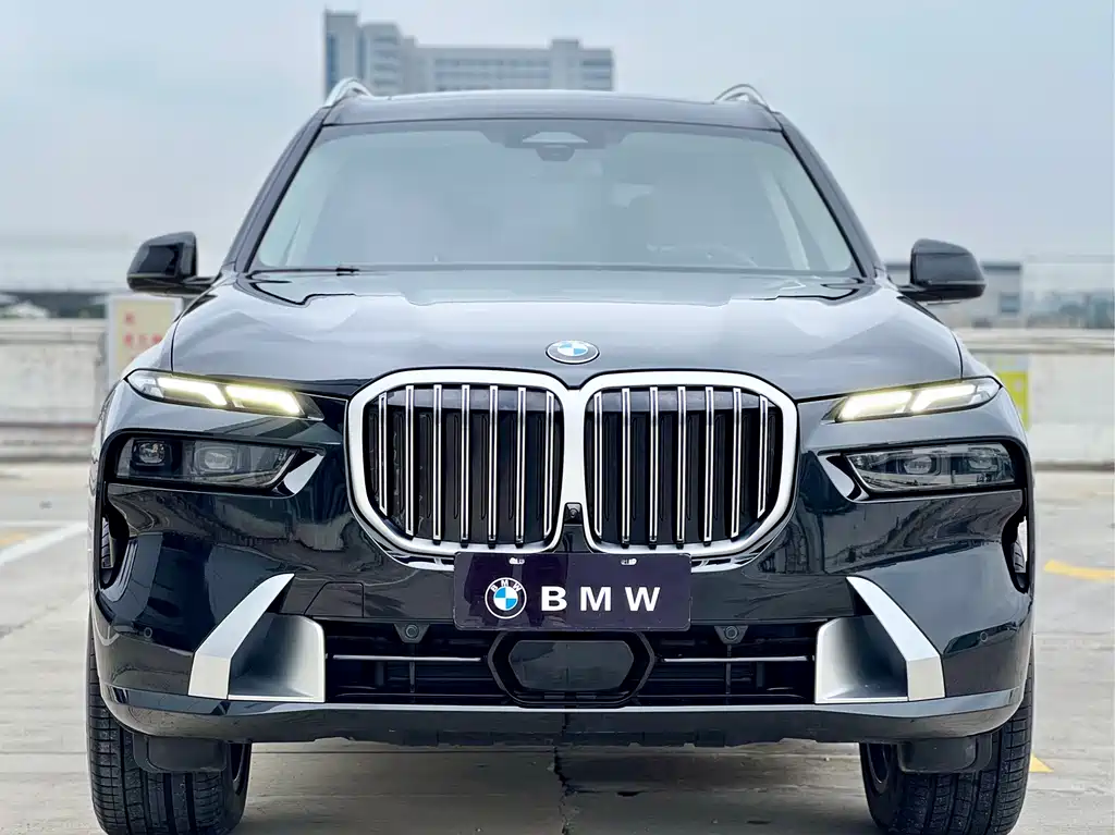 BMW X7 2024 xDrive40i Lead Luxury