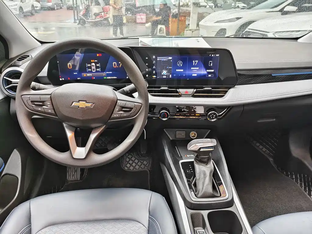 Chevrolet Monza — миниатюра 5