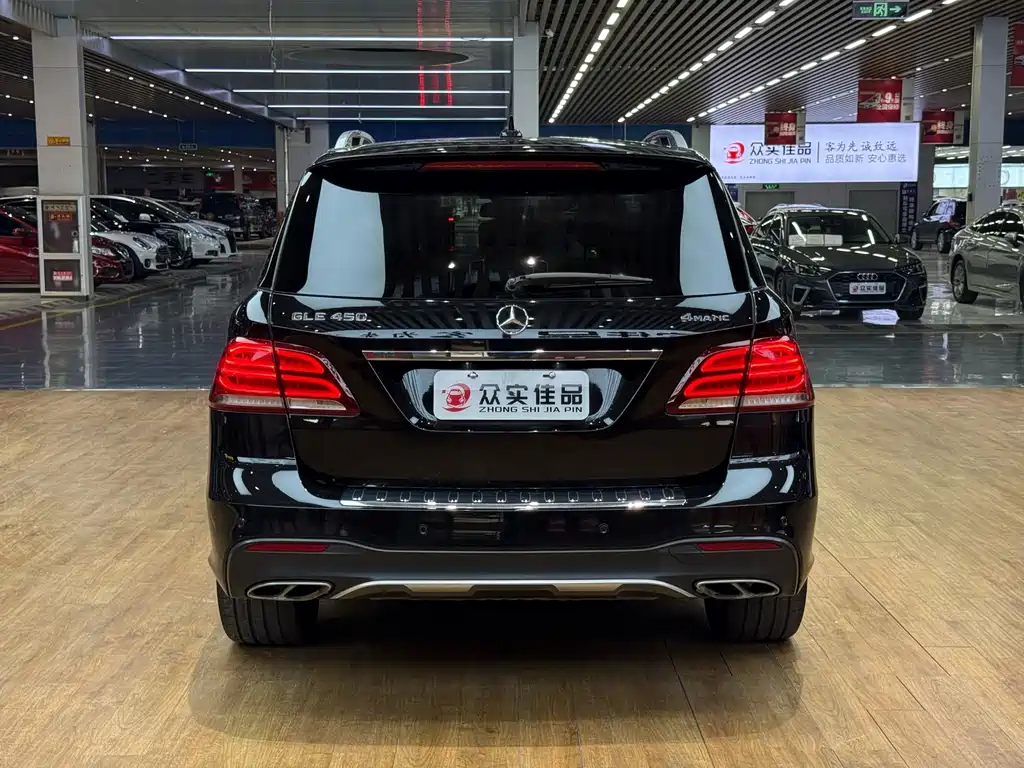 Mercedes-Benz GLE (Import) — миниатюра 4