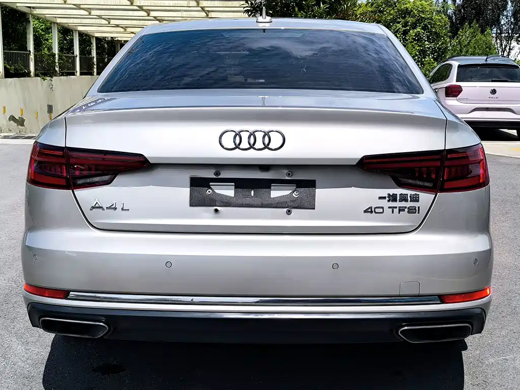 Audi A4L — миниатюра 23