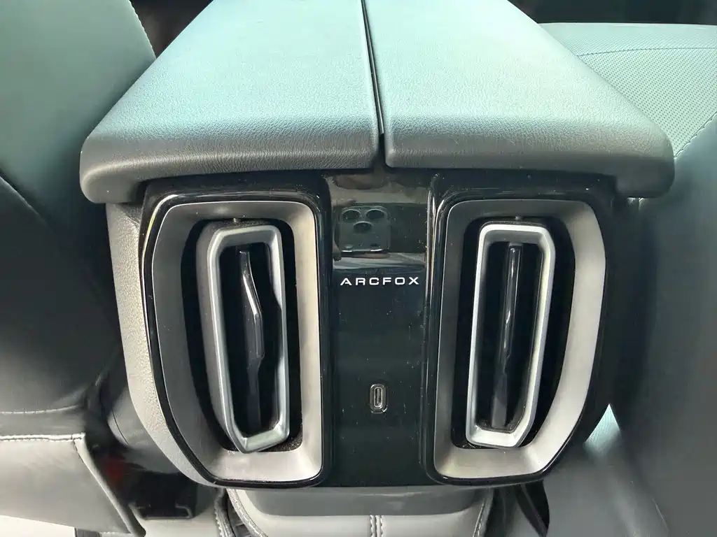 ARCFOX Alpha S5 — миниатюра 11