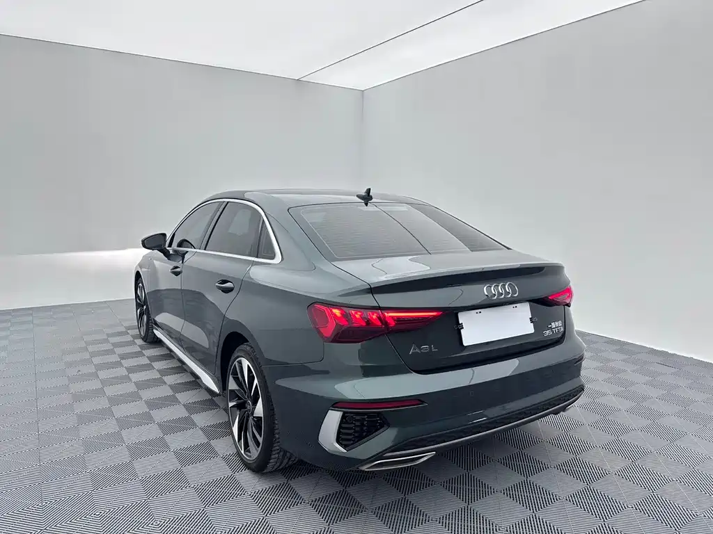 Audi A3 — миниатюра 4