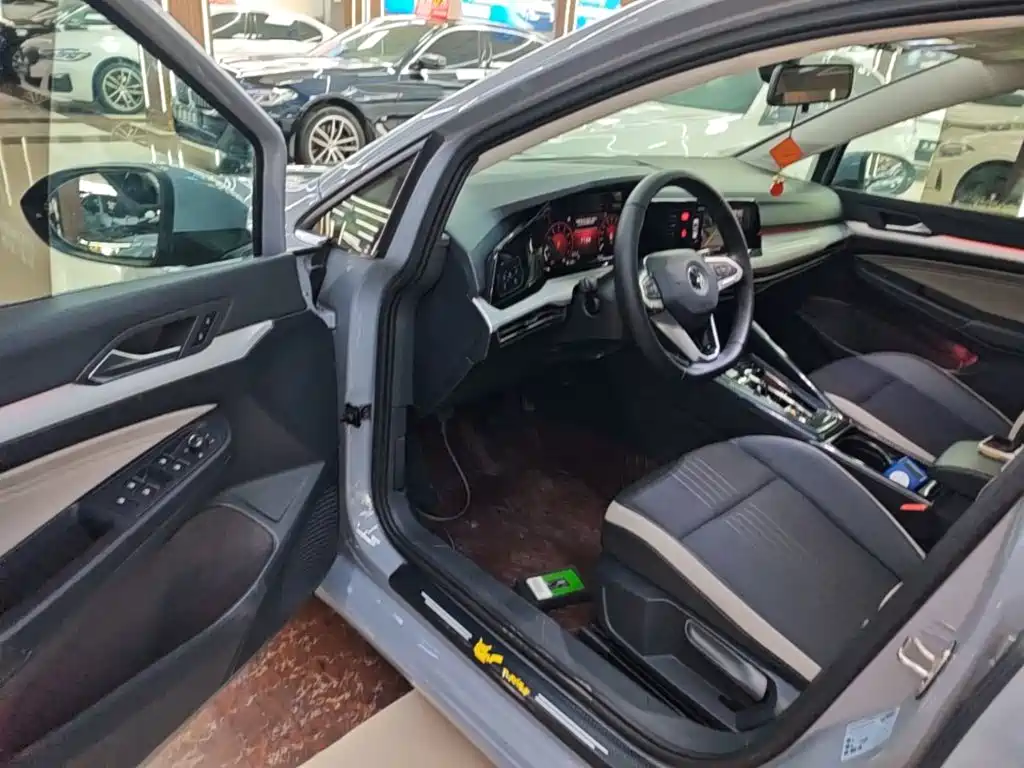 Volkswagen Golf — миниатюра 16