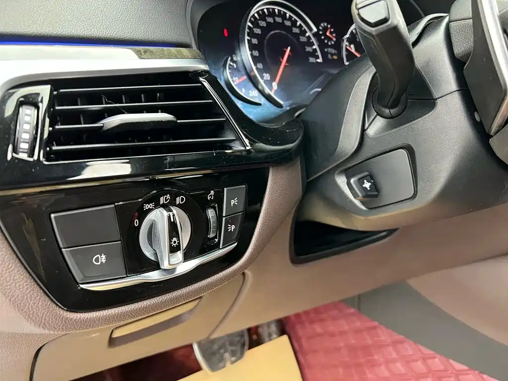 BMW 6 Series GT — миниатюра 23