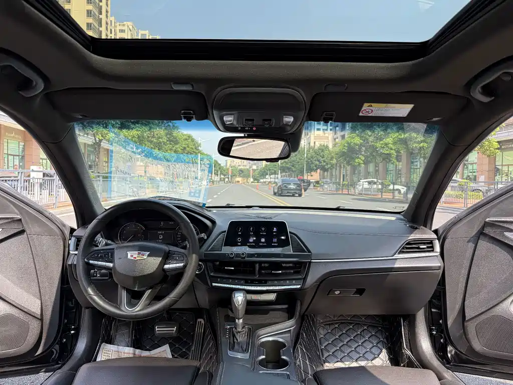 Cadillac CT4 — миниатюра 29