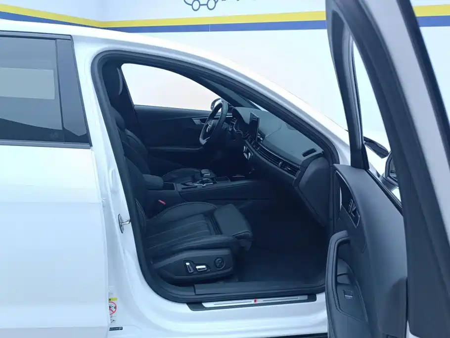Audi A4L — миниатюра 8