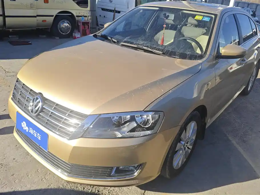 Volkswagen Lavida 2013