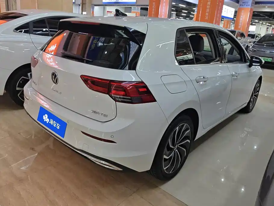 Volkswagen Golf — миниатюра 3