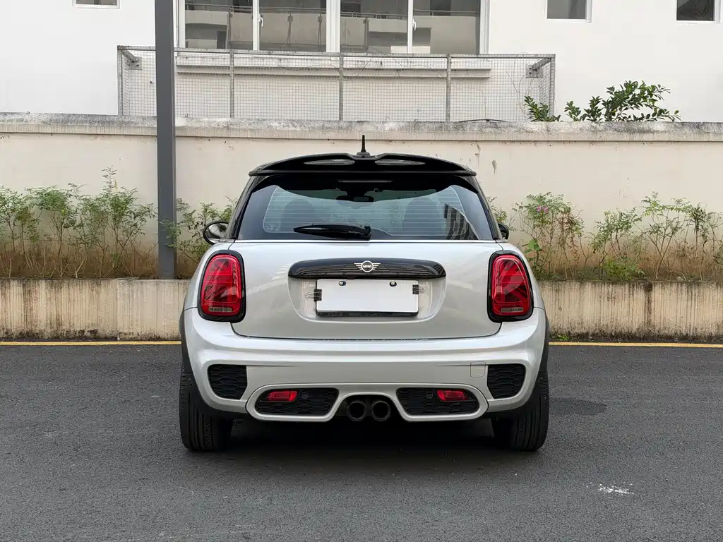 MINI Mini JCW — миниатюра 9
