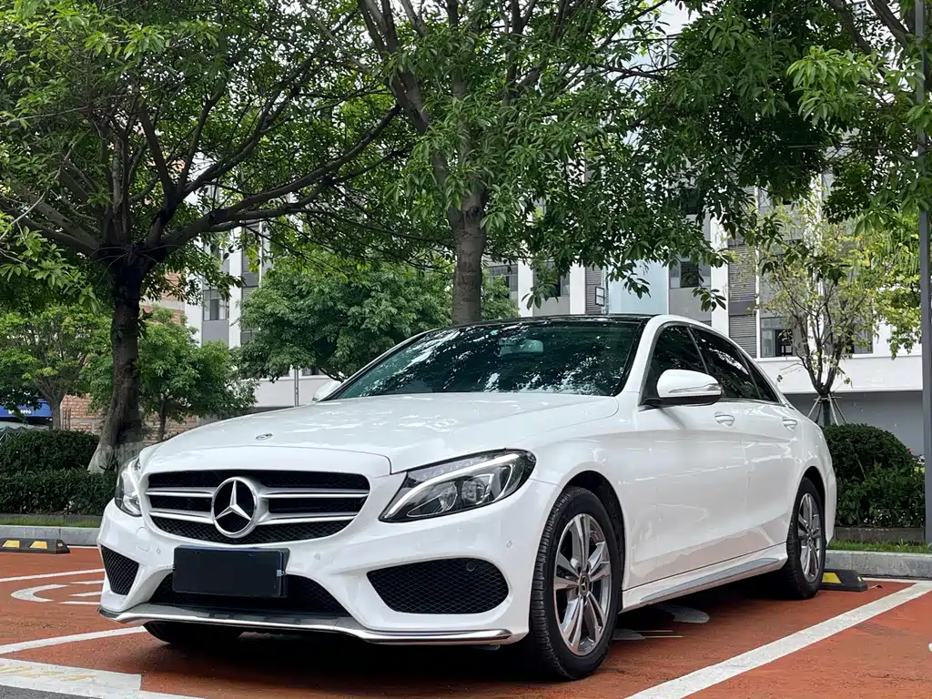 Mercedes-Benz C-Class 2018