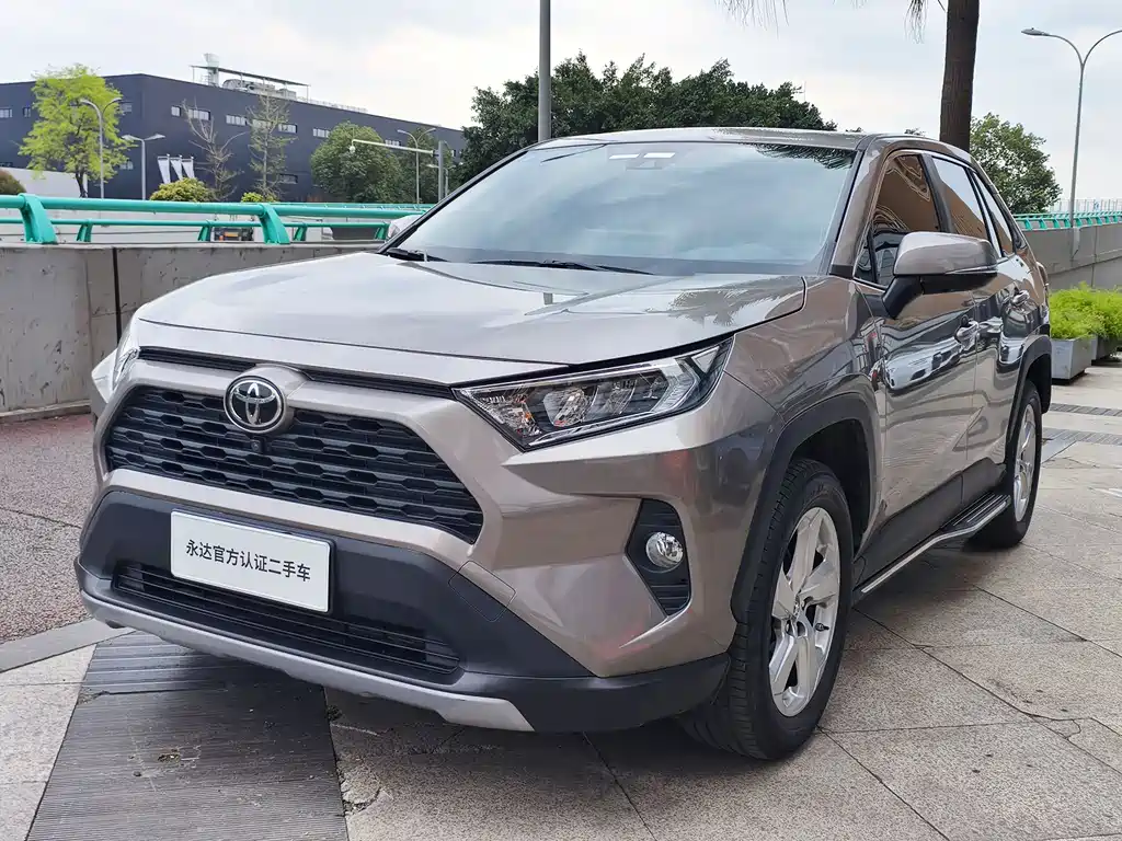 TOYOTA RAV4 RONGFANG