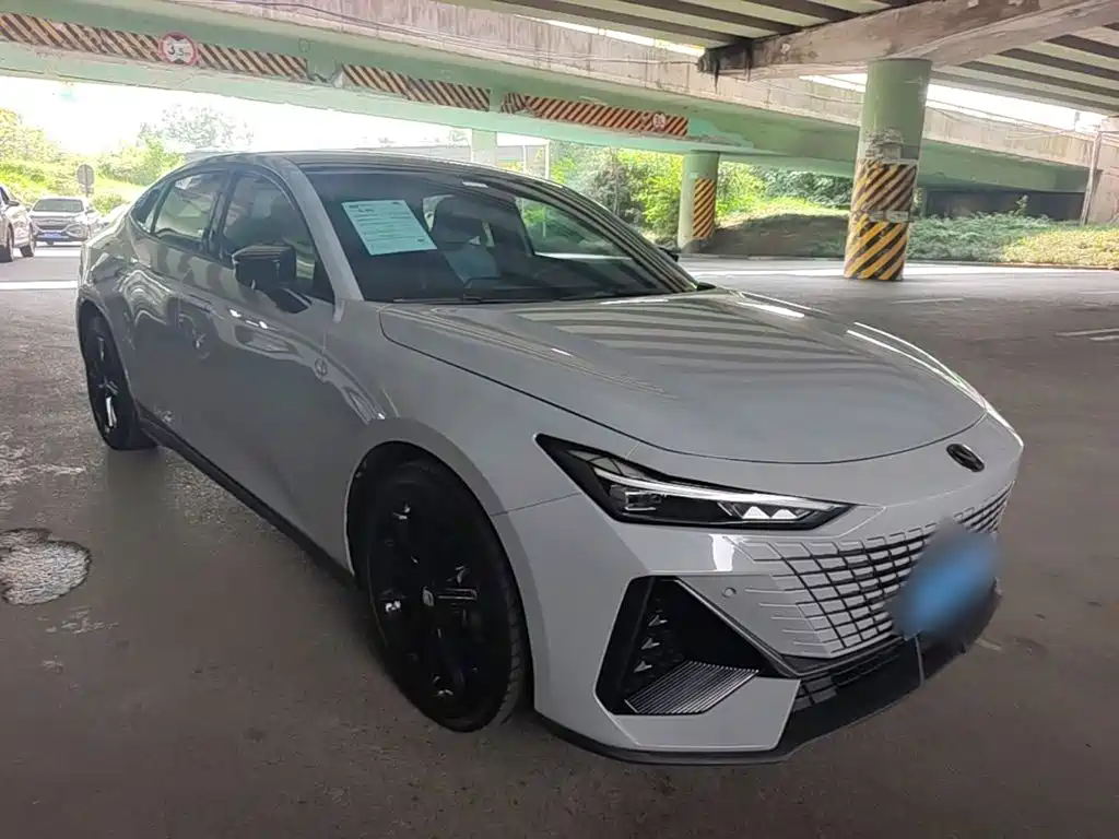 Changan UNI-V — миниатюра 4
