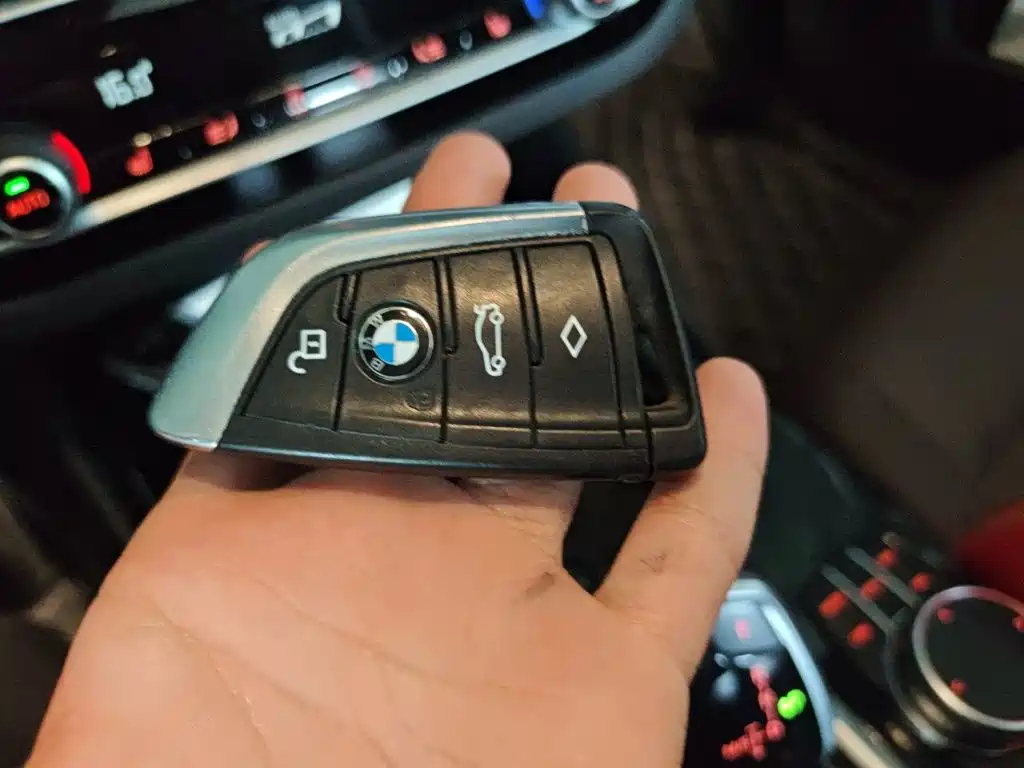 BMW X3 — миниатюра 12