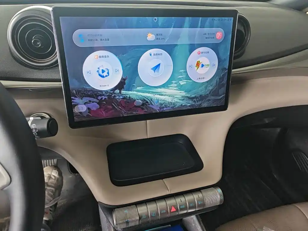 BYD Dolphin — миниатюра 13