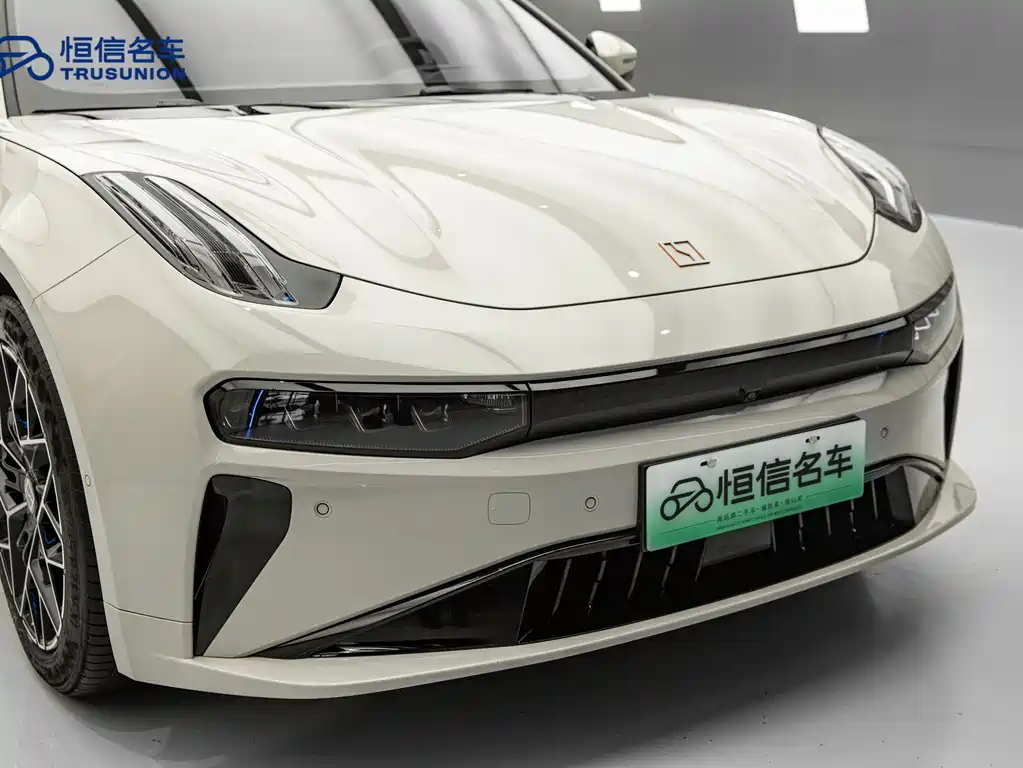 ZEEKR EXTREME KRYPTON 001