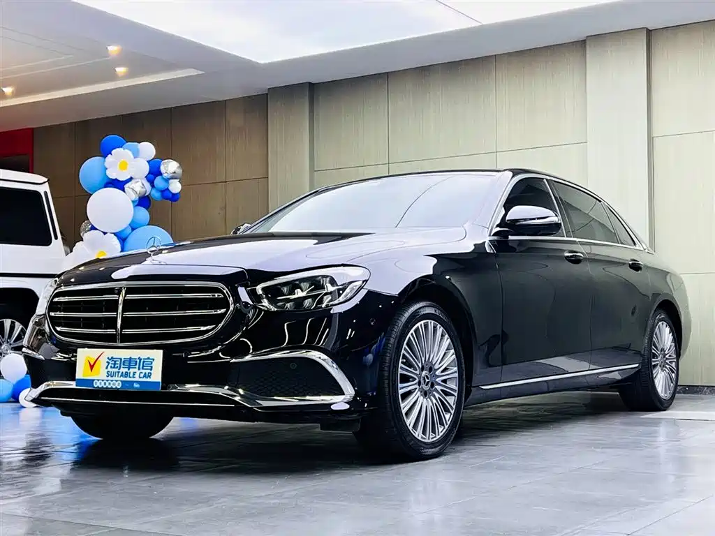 Mercedes-Benz E-Class 2021