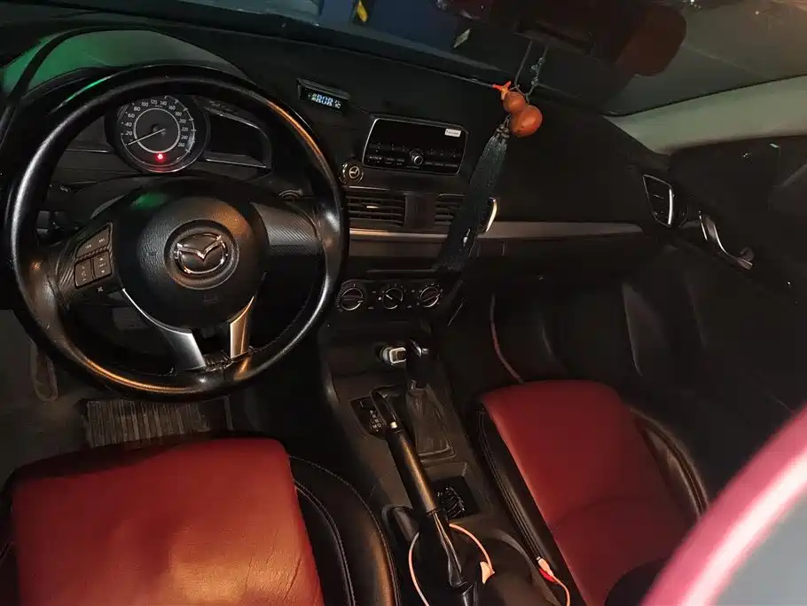 MAZDA 3 ANGKESAILA