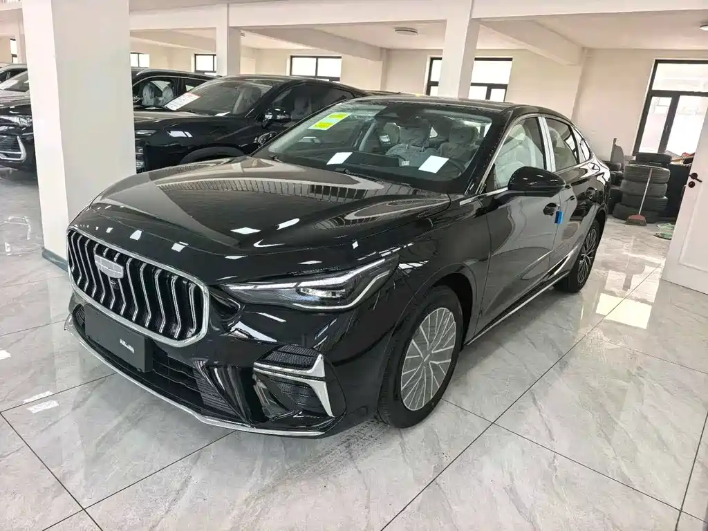 Geely Emgrand 2026
