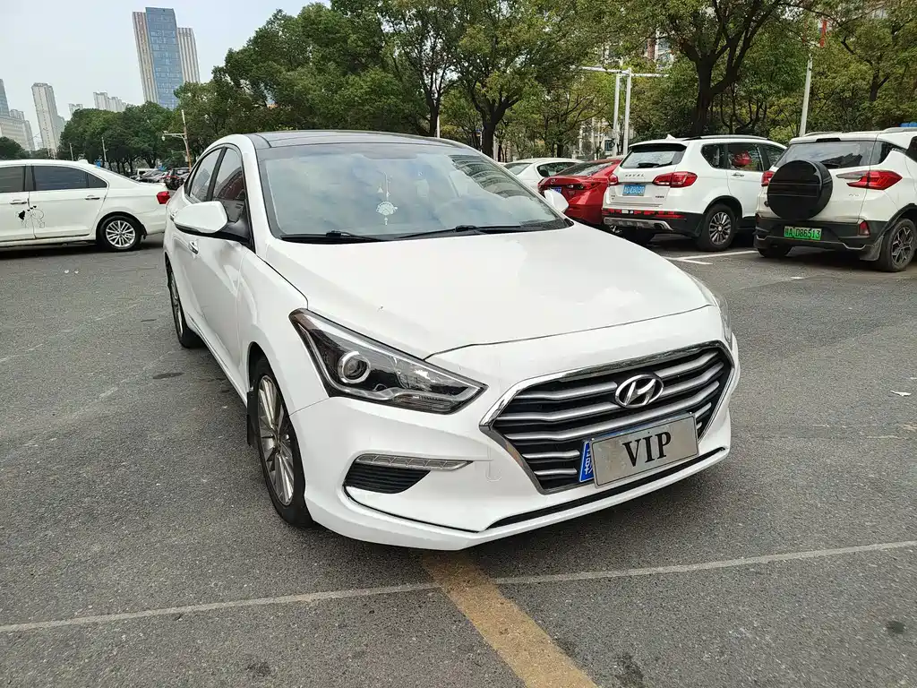 Hyundai Mistra — миниатюра 3