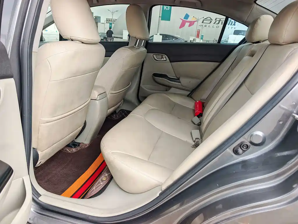 Honda Civic — миниатюра 10