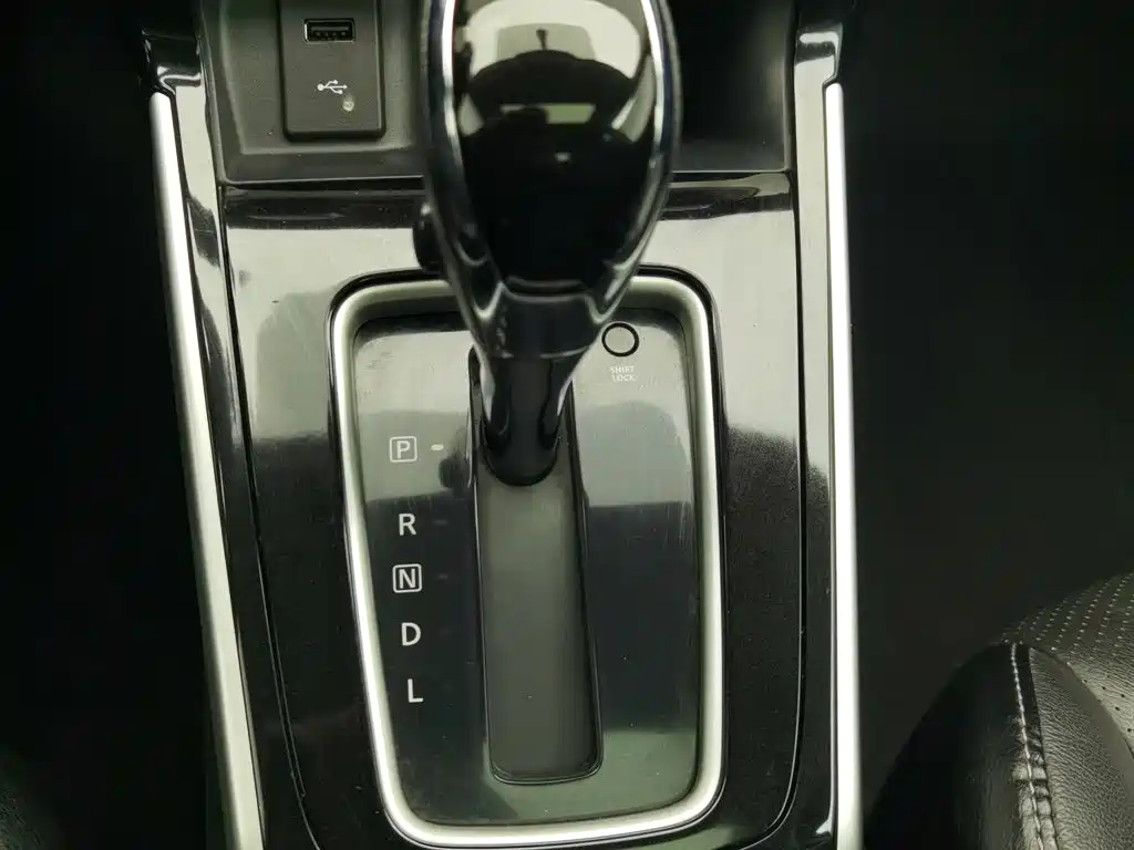 Nissan Sylphy — миниатюра 13