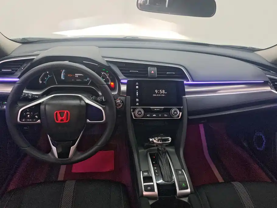 Honda Civic — миниатюра 12