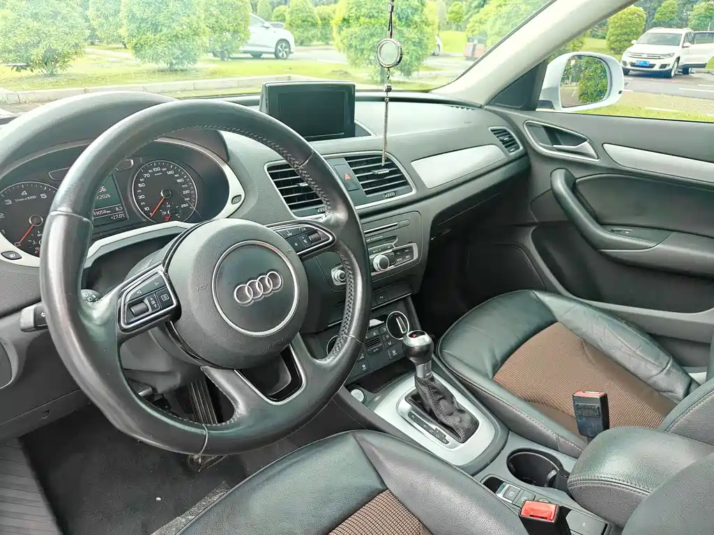 Audi Q3 — миниатюра 13