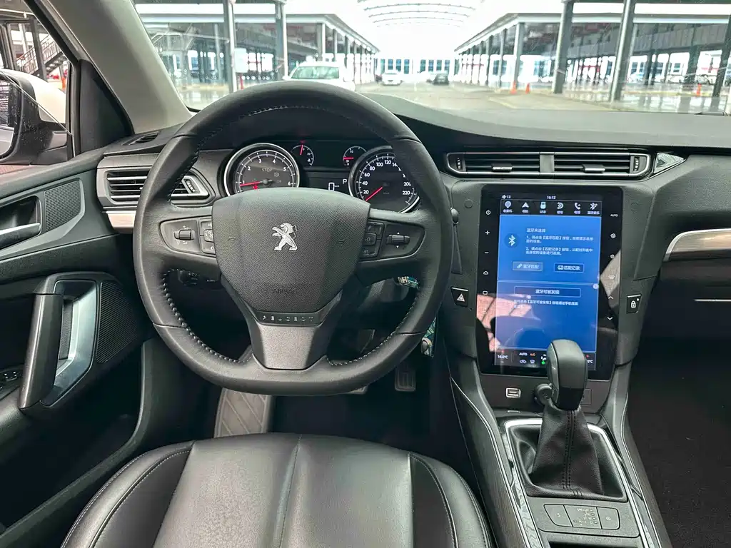 Peugeot 408 — миниатюра 12
