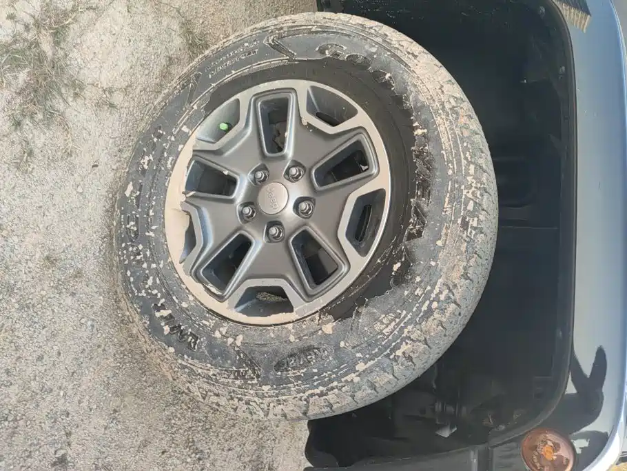 Jeep Wrangler — миниатюра 6