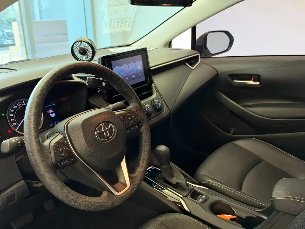 Toyota Corolla — миниатюра 15