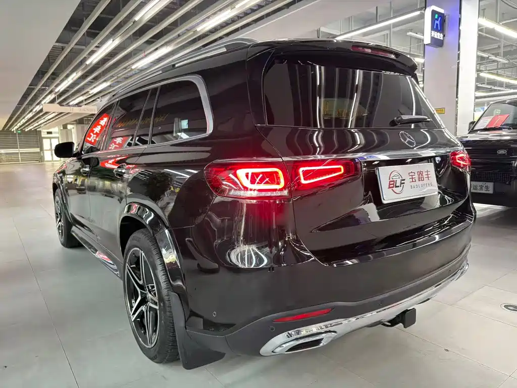 Mercedes-Benz GLS — миниатюра 17
