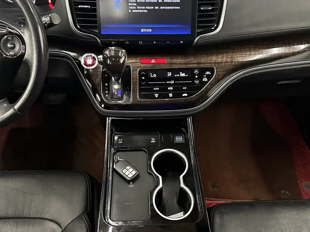 Honda Odyssey — миниатюра 7