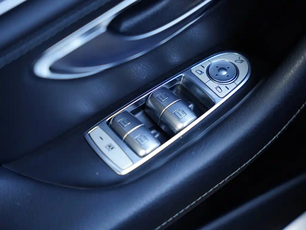Mercedes-Benz AMG GT — миниатюра 21