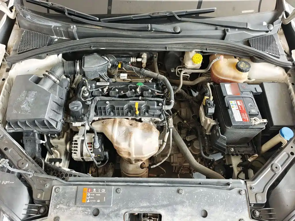 Roewe i5 — миниатюра 20