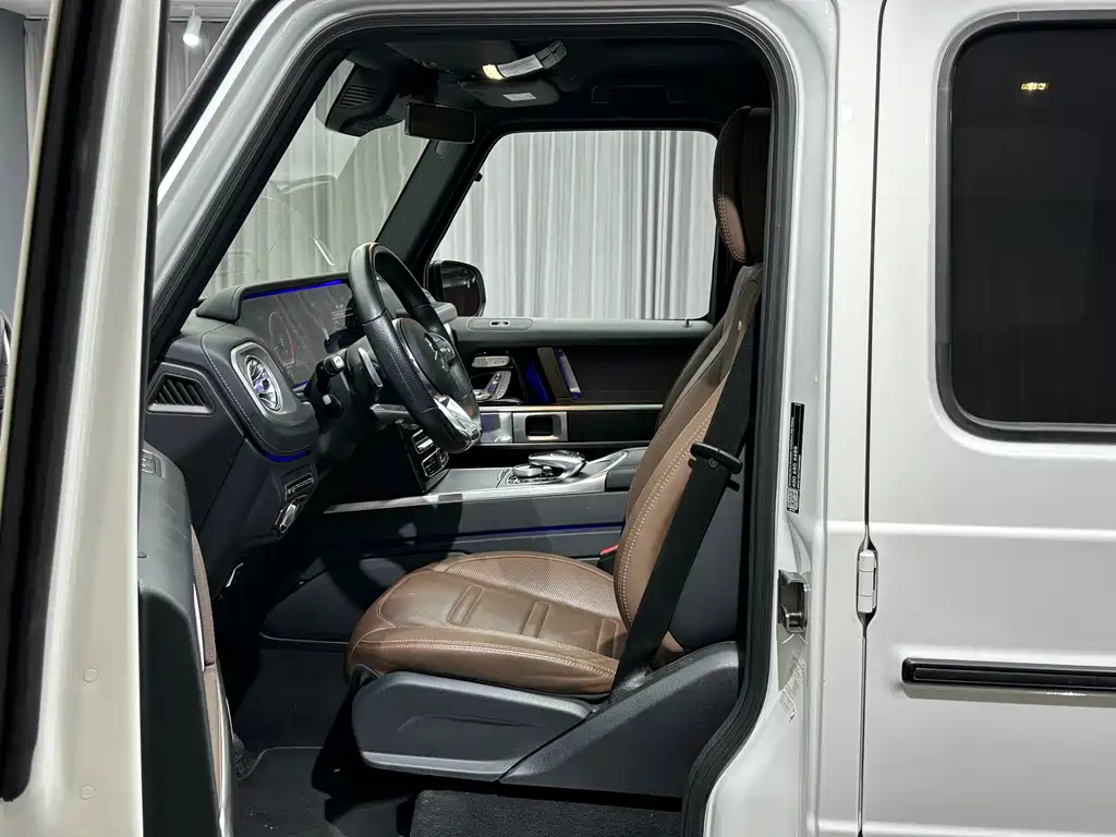Mercedes-Benz G-Class — миниатюра 9