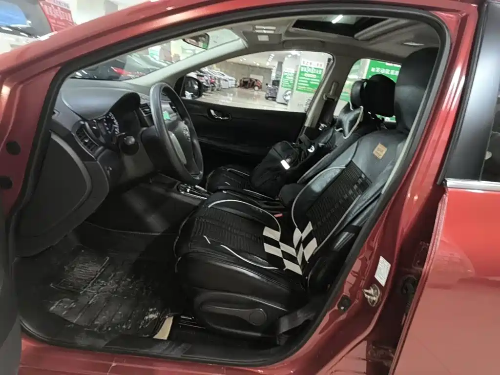 Nissan Tiida — миниатюра 15