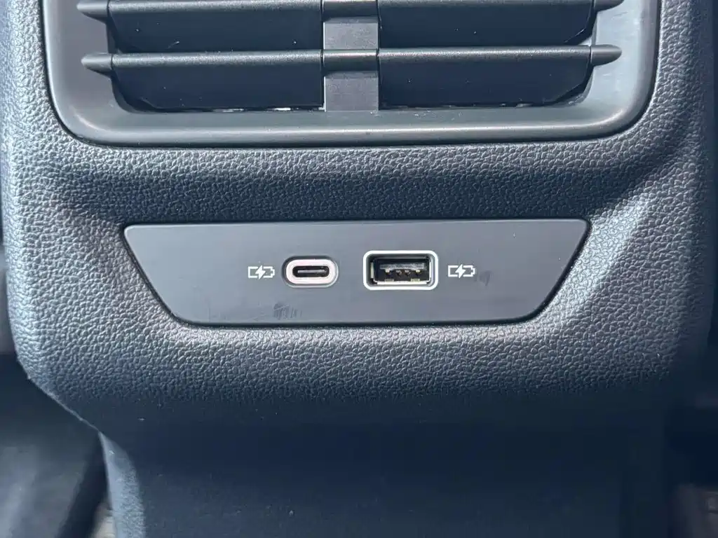 Volkswagen Lamando — миниатюра 11