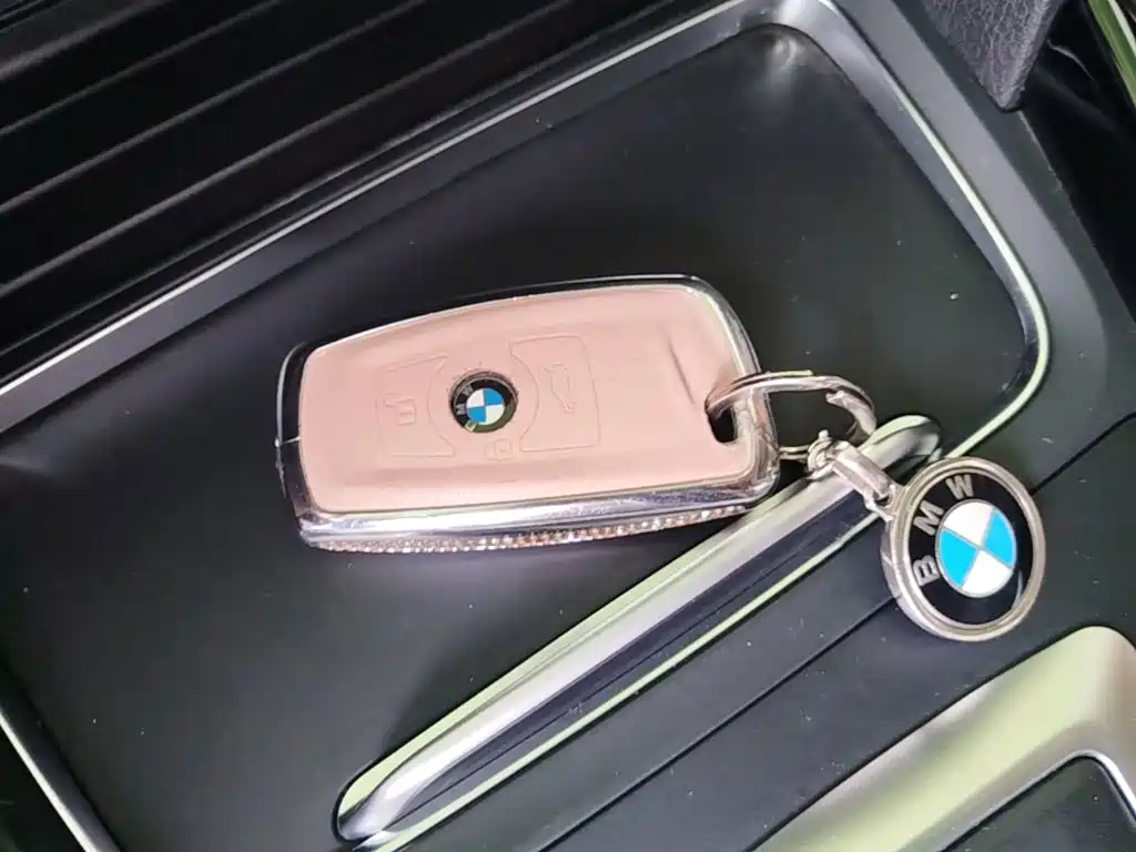 BMW 3 Series — миниатюра 9