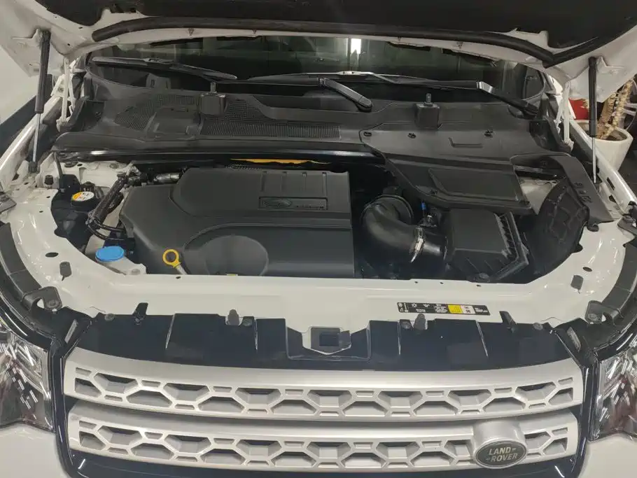 Land Rover Discovery Sport — миниатюра 10