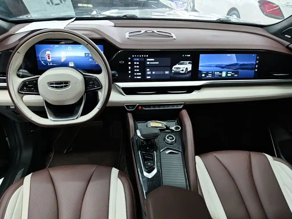 Geely Xingyue L — миниатюра 10