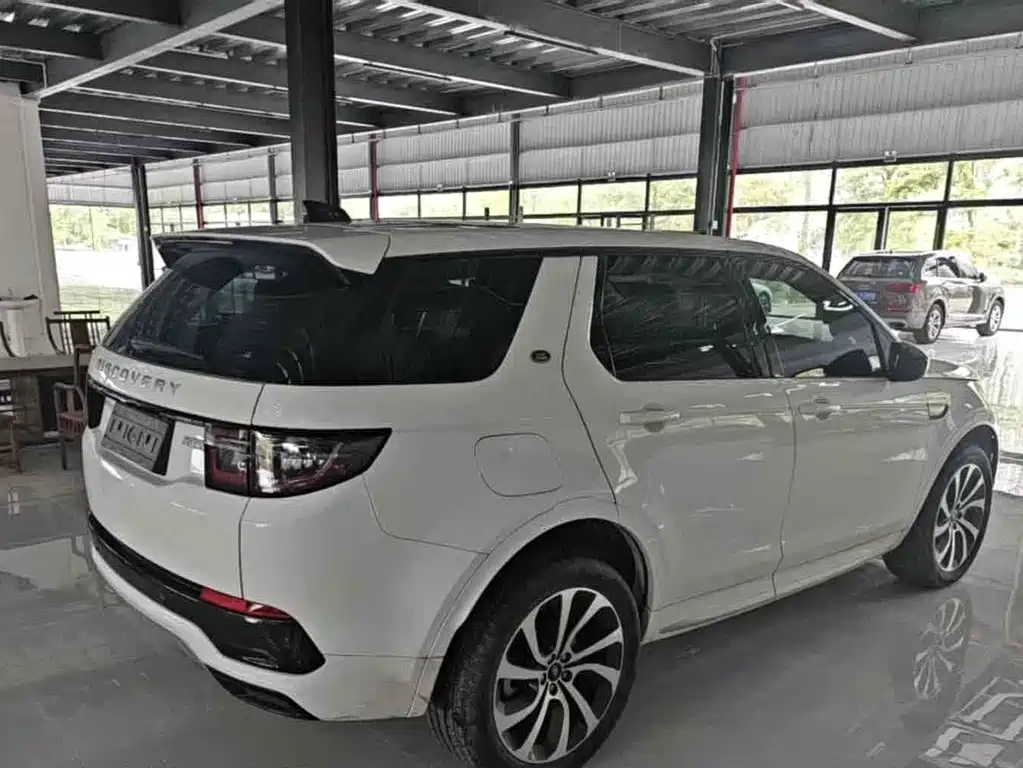 Land Rover Discovery Sport — миниатюра 4
