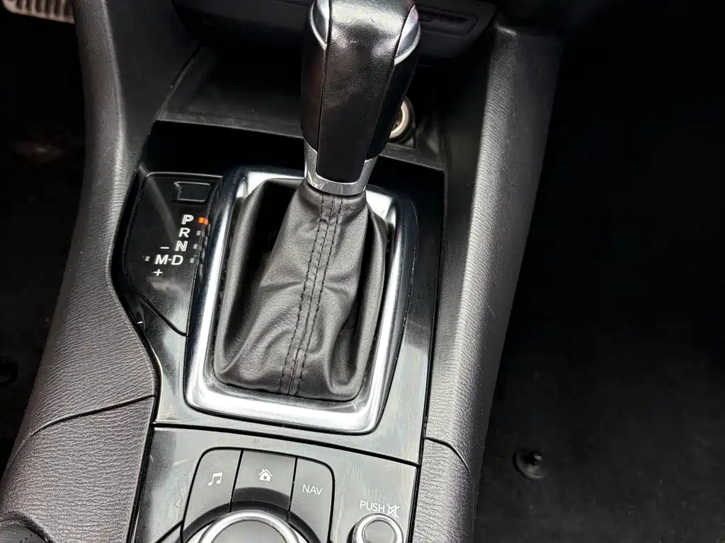 Mazda 3 Axela — миниатюра 20