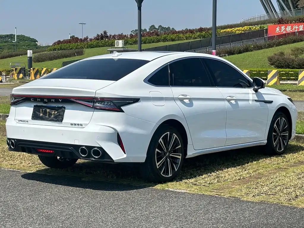 Chery Arrizo 8 — миниатюра 35