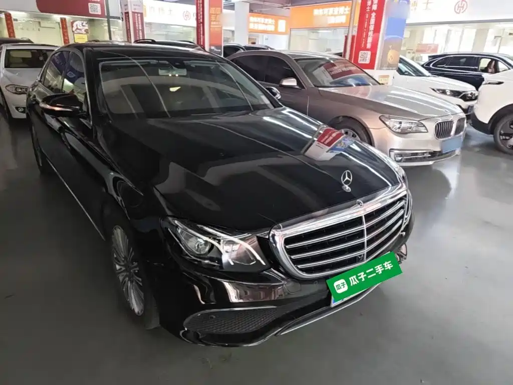 Mercedes-Benz E-Class — миниатюра 4