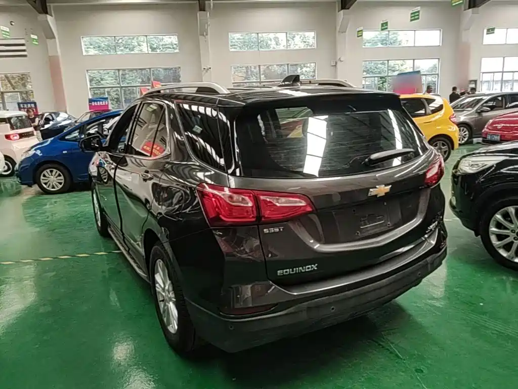 Chevrolet Equinox — миниатюра 5