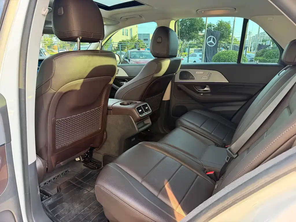 Mercedes-Benz GLE (Import) — миниатюра 12