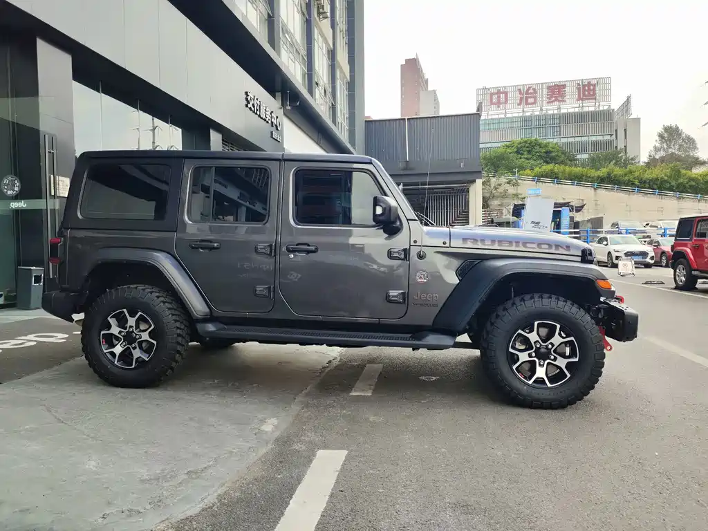 Jeep Wrangler — миниатюра 14
