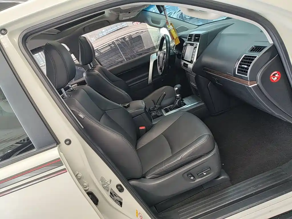 Toyota Prado — миниатюра 25