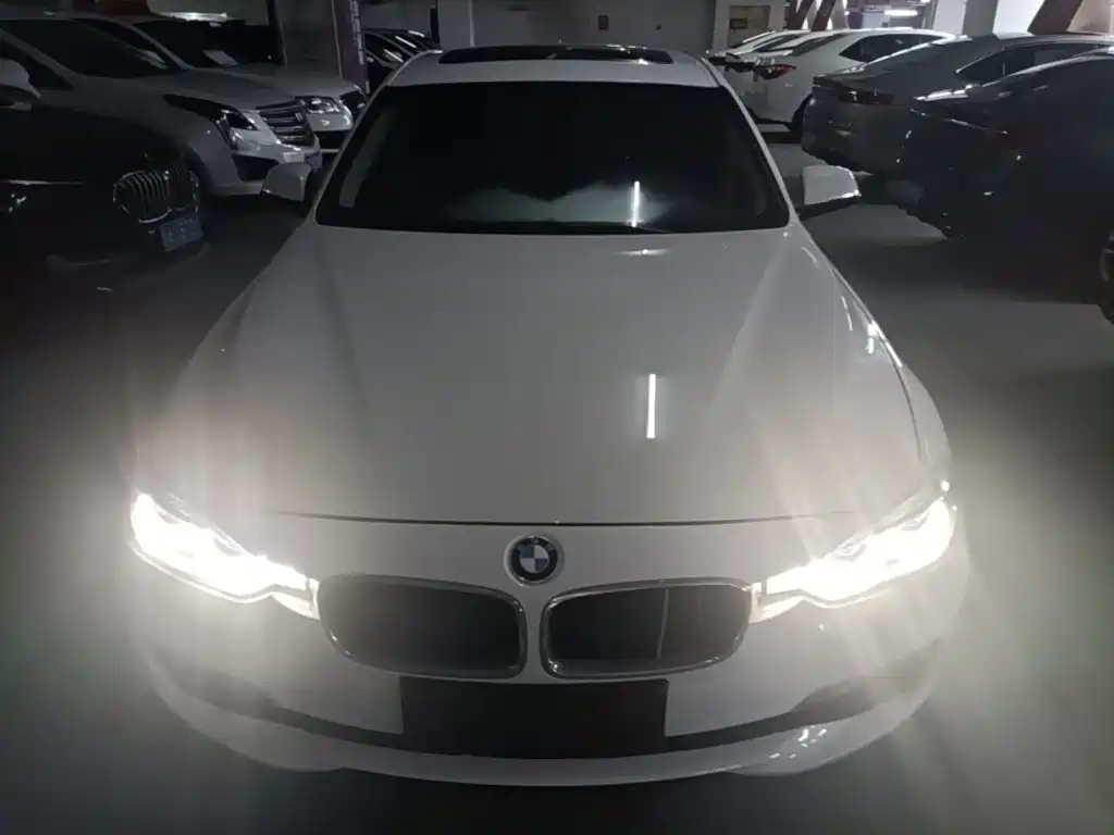 BMW 3 Series — миниатюра 3